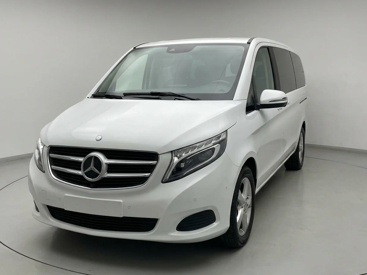 Wiper Blades for Mercedes-Benz V220d — Buy Custom Fit Blades - 1