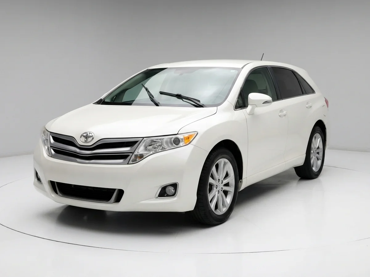 Wiper Blades for Toyota Venza — Buy Custom Fit Blades - 1