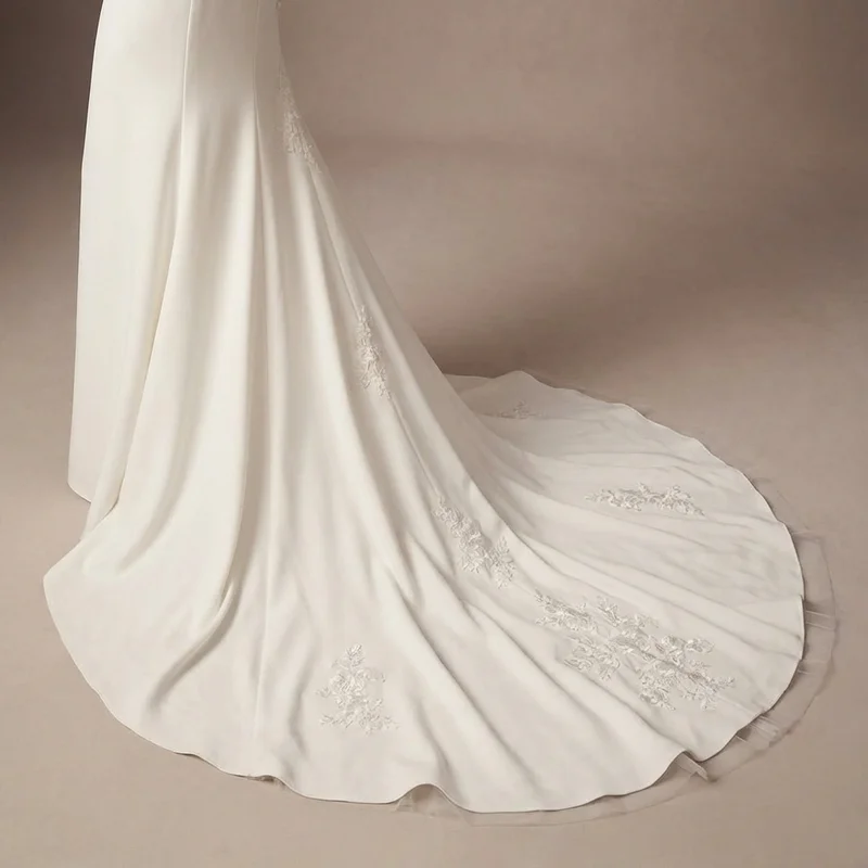 Modern Crepe Fit and Flare Wedding Dress with Square Neck - 4