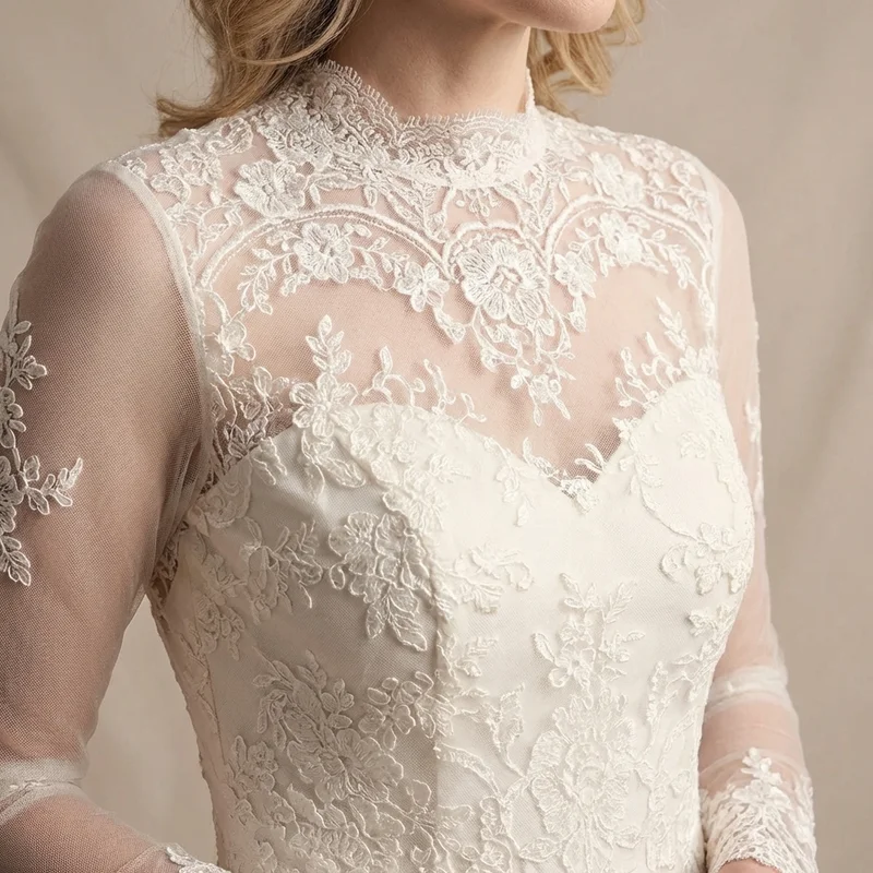 Marguerite Vintage Lace Long Sleeve Wedding Dress - 3
