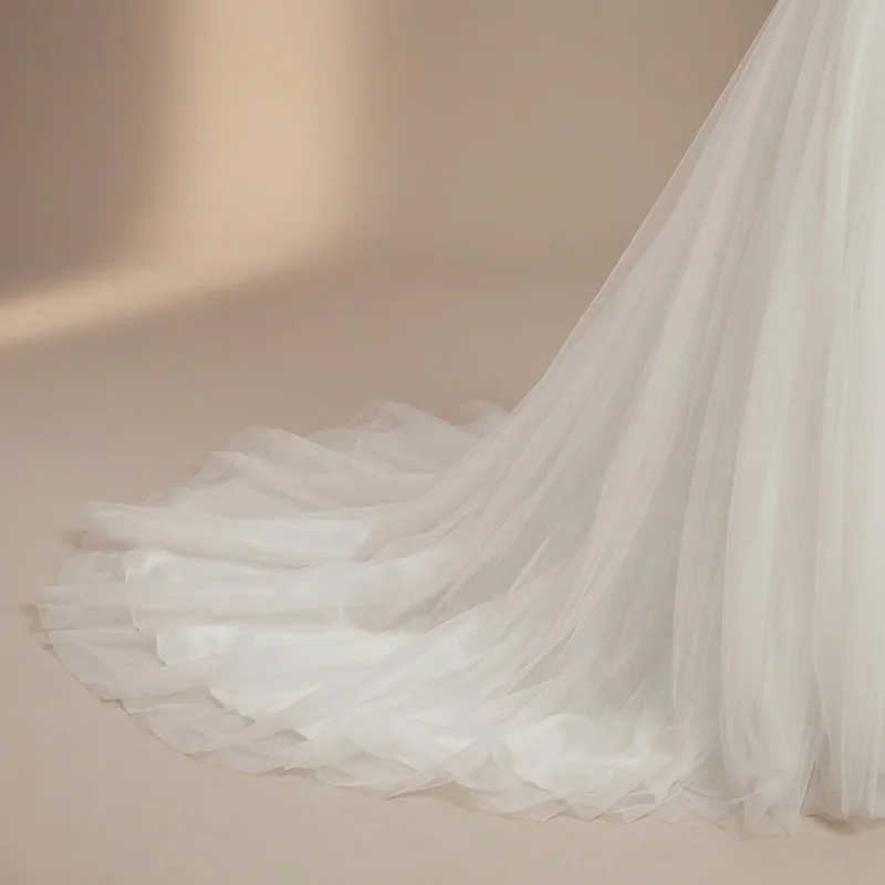 Eleanor Classic Tulle Ball Gown Wedding Dress - 4