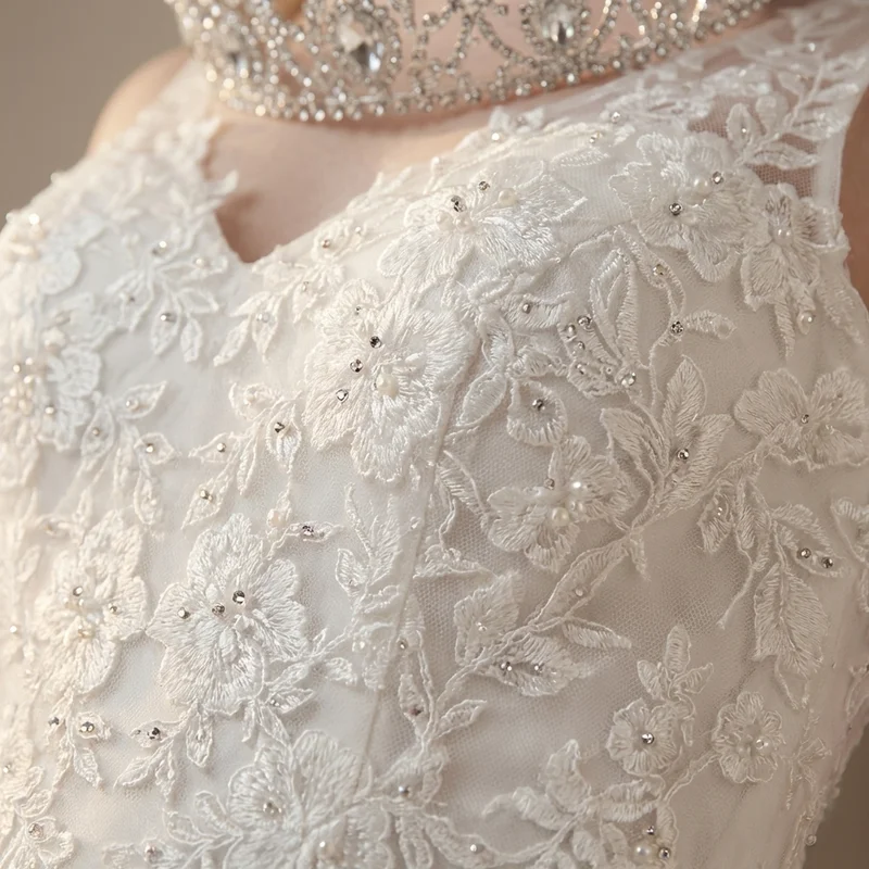 Floral Lace Bridal Crown with Crystal Embellishments - 3