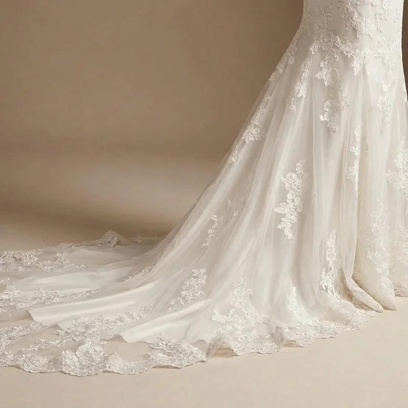 Sweetheart Lace Mermaid Wedding Gown - 4